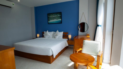 Phòng Premium Sea View tại Stellar Hotel 3 sao