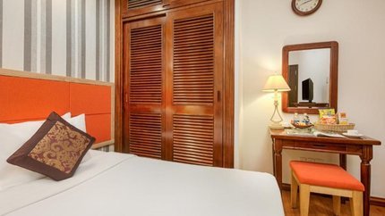 Phòng mang một tông màu ấm cúng