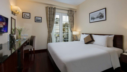 Phòng Deluxe City View Sunline 3*