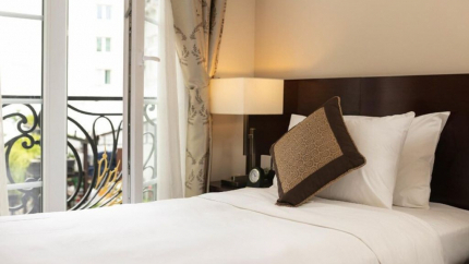 Phòng Family Triple Khách Sạn Sunline 3*