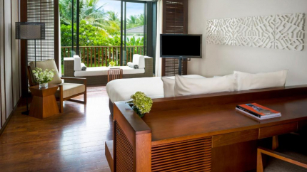 Phòng Deluxe hướng vườn