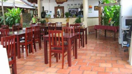 Nhà hàng ngoài trời