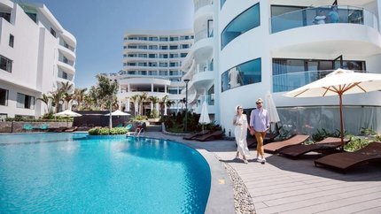 Hồ bơi Sunset Beach Resort & Spa Phú Quốc