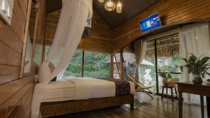 Lotus Lake Bungalow Double