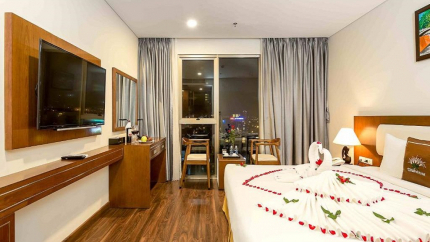 Phòng Deluxe Double Khách Sạn Tamarind Đà Nẵng