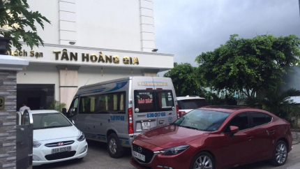 Bãi đỗ xe Tân Hoàng Gia Hotel Phú Quốc