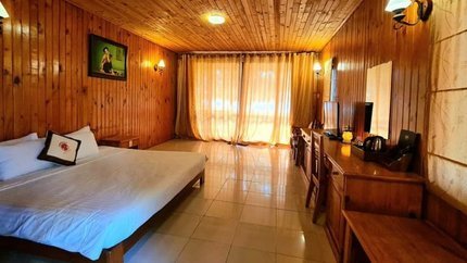 Bungalow Garden View