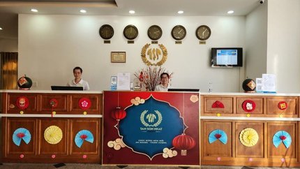 Quầy lễ tân khách sạn