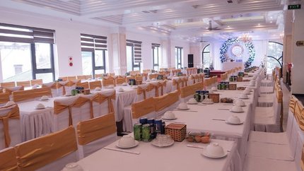Không gian tiệc tại nhà hàng