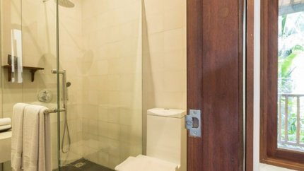 Phòng tắm sạch sẽ