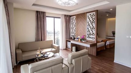 Phòng đầy đủ đồ dụng và thiết bị