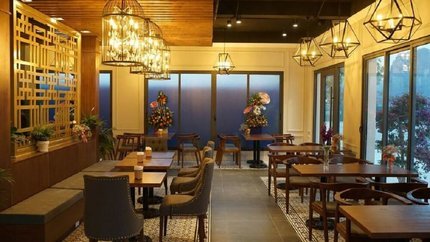 Nhà hàng trong khách sạn