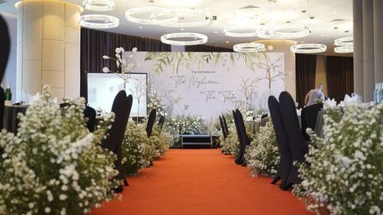Hỗ trợ set up tiệc cưới