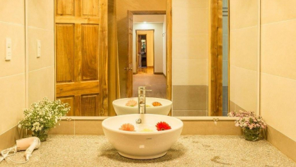 Phòng tắm tại The Garden House