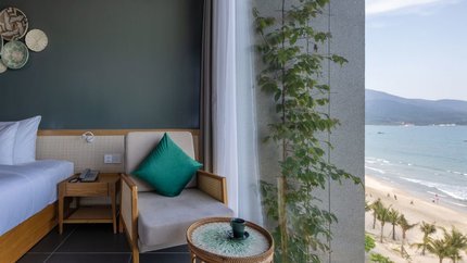 Ban công hướng biển cực chill