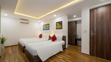 Deluxe Triple Room With Balcony