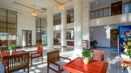 Khu vực tiền sảnh