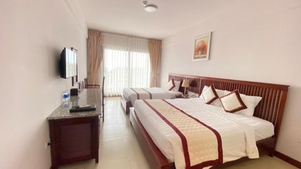 Phòng Deluxe Triple rộng rãi, thoáng mát