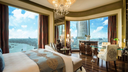 Phòng Panorama Deluxe The Reverie Saigon