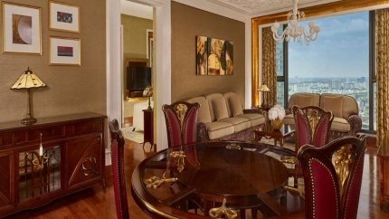 Căn hộ Liberty 2 phòng ngủ phòng khách The Reverie Saigon