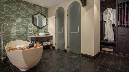 Không gian mở bồn tắm siêu thư giãn