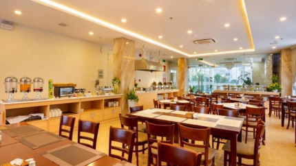 Không gian nhà hàng The Swan Nha Trang Hotel 3 sao