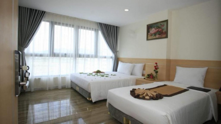 Phòng Deluxe Moutain View Twin tại khách sạn The Swan Hotel