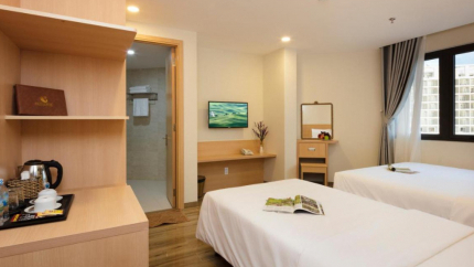 Phòng Deluxe Moutain View Twin tại khách sạn The Swan Hotel