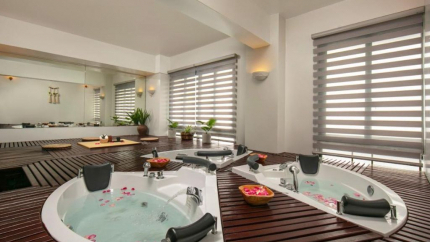 Heald Club Service The Tray Hotel Hải Phòng 4*