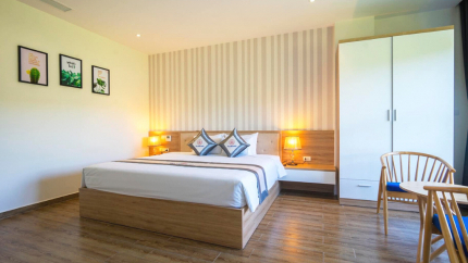 Phòng Deluxe Double Tại Khách Sạn The UMI 3 Sao