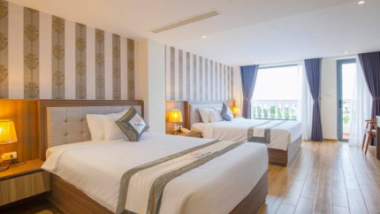 Phòng Premium Family Khách Sạn UMI 3 Sao