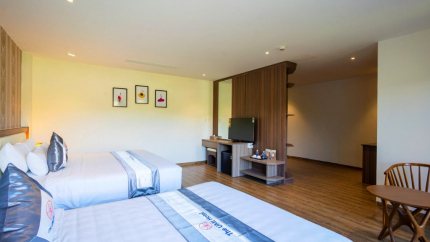 Phòng Premium Family Tại The UMI Hotel