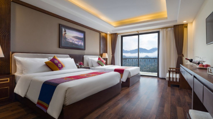 Phòng Deluxe 3 khách tại khách sạn Sapa The View