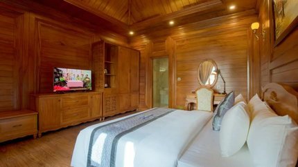 Phòng sang trọng đơn giản lịch sự