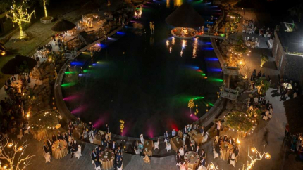 Hồ bơi ngoài trời Tại Khu nghỉ dưỡng Thung Nham 4*