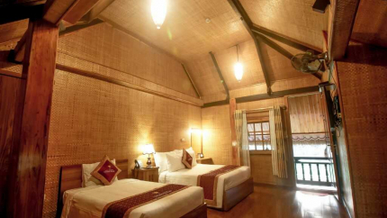 Grand Deluxe Triple Tại Resort Thung Nham