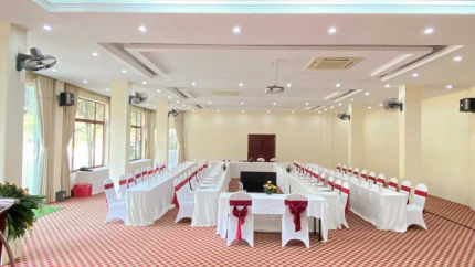 Phòng Hội Nghị Tại Thung Nham Resort