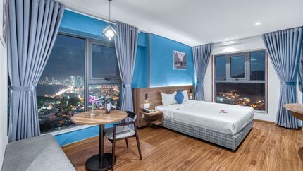 Không gian về đêm lung linh