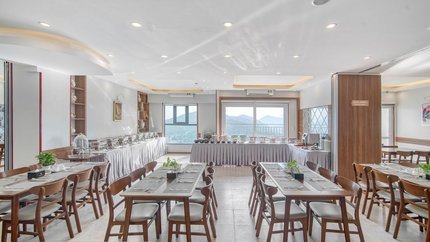 Nhà hàng sang trọng