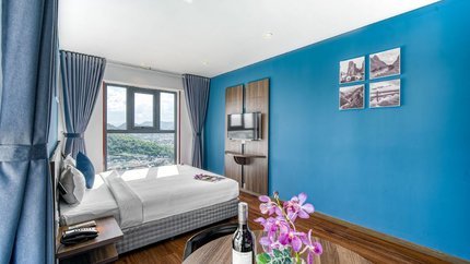 Phòng Superior có cửa sổ hướng núi