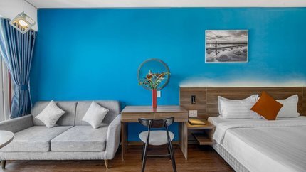 Đồ dùng trong phòng sạch sẽ, gần gũi