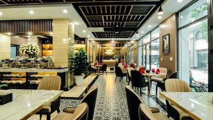 Nhà hàng ngay tại khách sạn