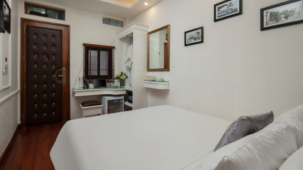 Phòng Superior Double Trang Trang Premium Hanoi Hotel