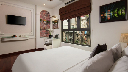 Phòng Deluxe Double City View Khách Sạn Trang Trang Premium Hanoi 3*