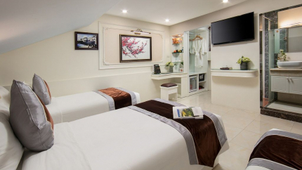 Phòng Executive Triple Khách Sạn Trang Trang Premium