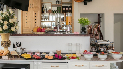 Ẩm Thực Đa Dạng Tại Nhà Hàng Trang Trang Premium 3* Hà Nội