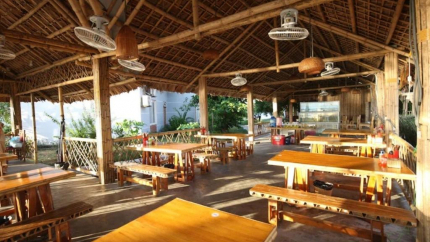 Nhà hàng tại khu nghỉ dưỡng Tre Nguồn Thiên Cầm Resort