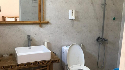 Phòng tắm Resort Tre Nguồn Thiên Cầm 3 sao