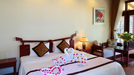 Phòng Deluxe Tại Tropicana Beach Resort & Spa Vũng Tàu