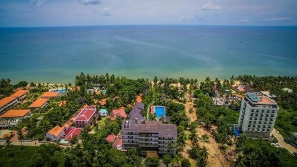 Toàn cảnh resort hướng biển